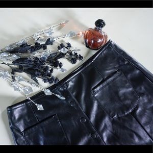 Leather skirt